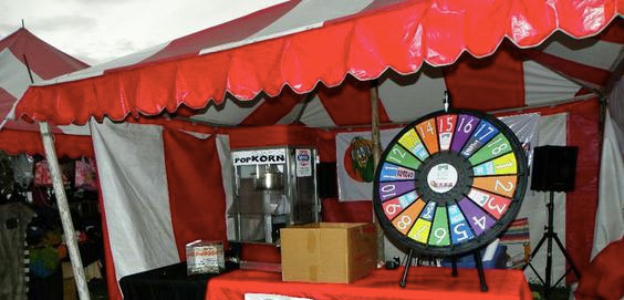 prize wheel at the fair